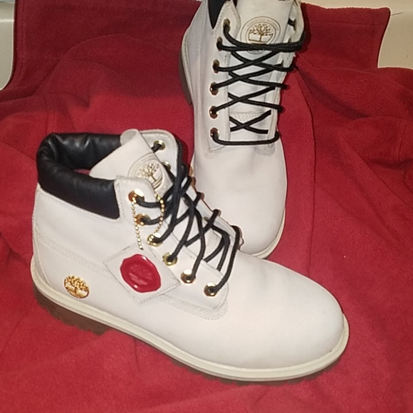 TIMBERLAND/SUPREME COLLABORATION OFF WHITE/GOLD… - Picture 3 of 16